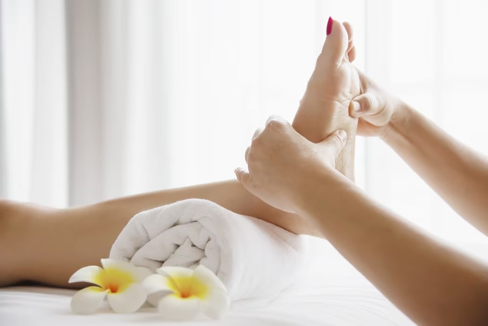 Домашний лимфодренажный массаж: как делать и что потребуется