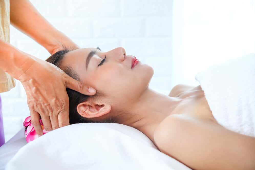 beutiful-woman-with-spa-massage_1150-14444.jpg