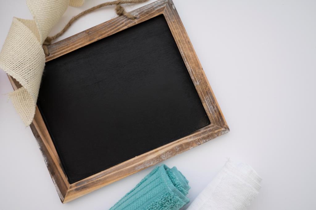 Что подарить коллеге на 23 февраля