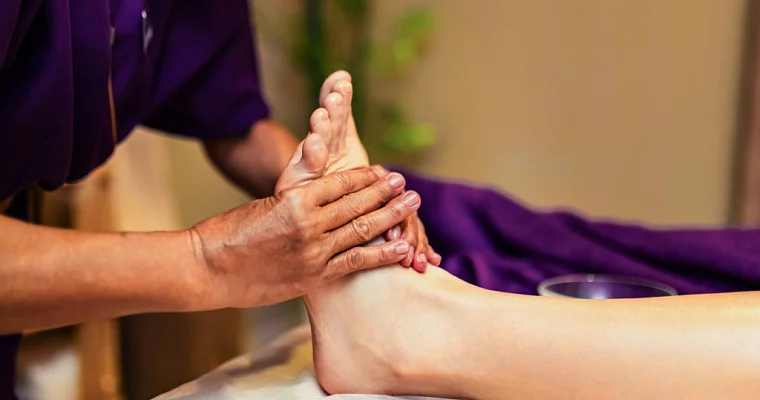 Подарочный сертификат на фут-массаж на Новый год родителям